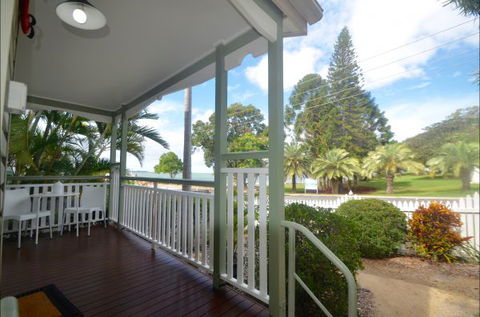 Barney Beach Accommodation - ACT Tourism 6