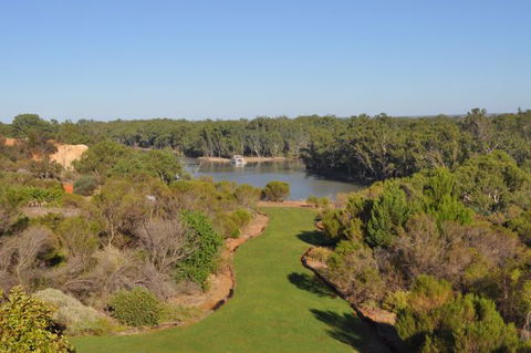 Templeton On Murray - ACT Tourism 1
