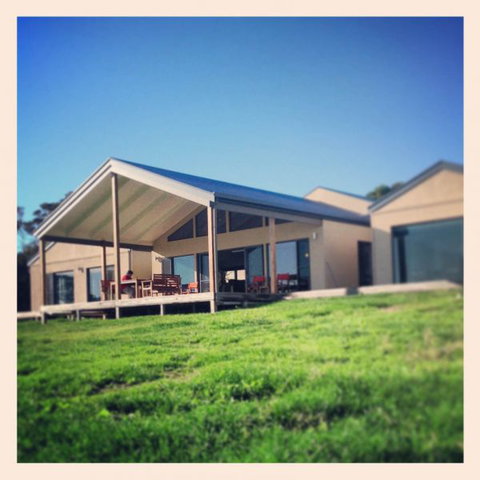 Blue Ray Lodge - ACT Tourism 1