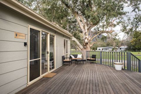 Harvest Halls Gap - ACT Tourism 1