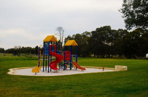 Acclaim Swan Valley Tourist Park - ACT Tourism 3
