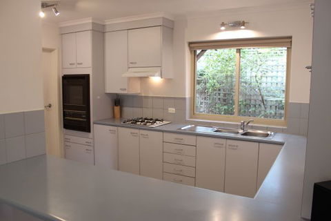 Adelaide Serviced Accommodation - Childers House - ACT Tourism 3