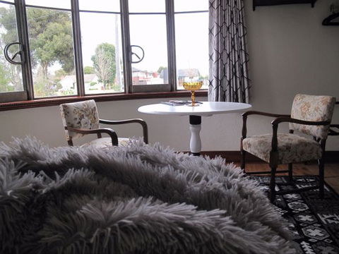 B&B Wodonga - Art Deco Accommodation - ACT Tourism 1