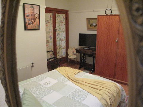 B&B Wodonga - Art Deco Accommodation - ACT Tourism 4