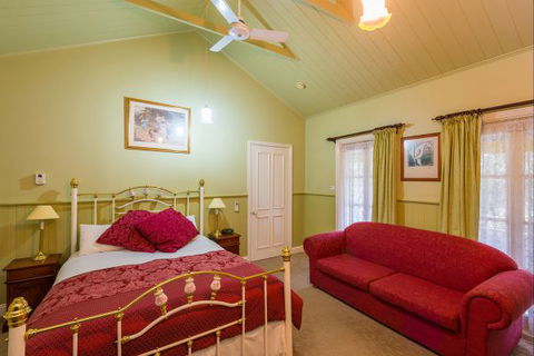 Bendigo Cottages Bed And Breakfast - ACT Tourism 4