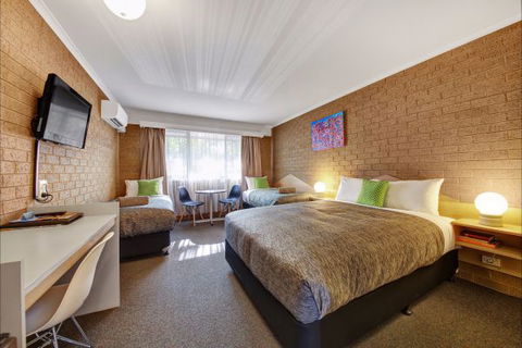 Central Deborah Motel - ACT Tourism 9