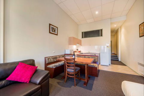 Falls Creek Country Club - ACT Tourism 7