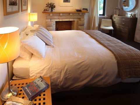 Frenchman's River - The Writer's House - ACT Tourism 6