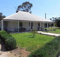 Great Grandpa Henry Retreat - ACT Tourism