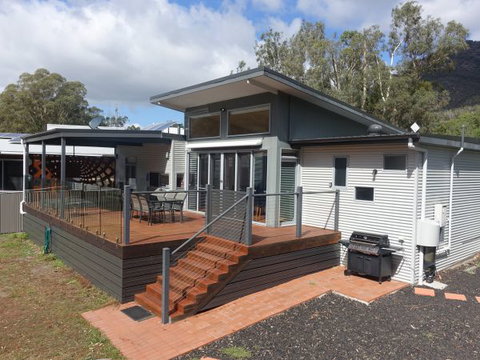 Hemley House - ACT Tourism 0