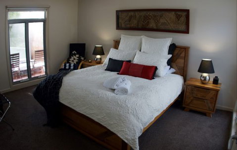 Hemley House - ACT Tourism 1