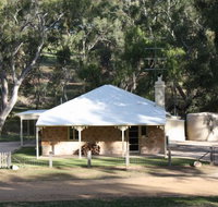 Hughes Park Cottage  Weddings - ACT Tourism