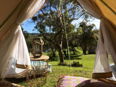 Iluka Retreat And Camp - ACT Tourism 0