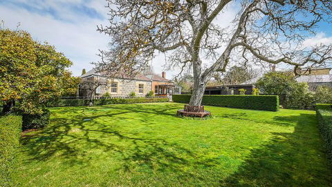Kyneton Old Rectory - ACT Tourism 0