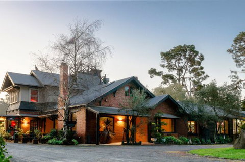 Oakdene Vineyards Guesthouse - ACT Tourism 3