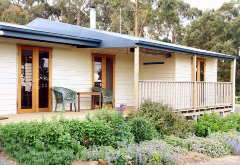Oakhill Cottage - ACT Tourism 0