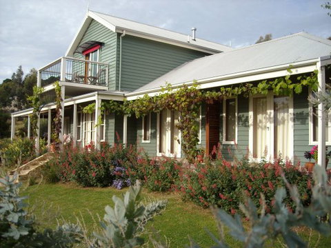 Old Chilli B&B Daylesford - ACT Tourism 0