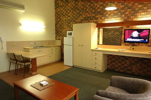Pinnacle Holiday Lodge - ACT Tourism 3
