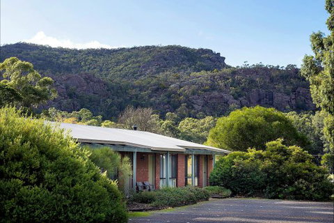 Pinnacle Holiday Lodge - ACT Tourism 9