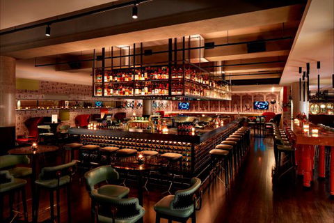 QT Melbourne - ACT Tourism 2