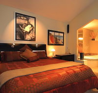 Riverview Rise Retreats - ACT Tourism