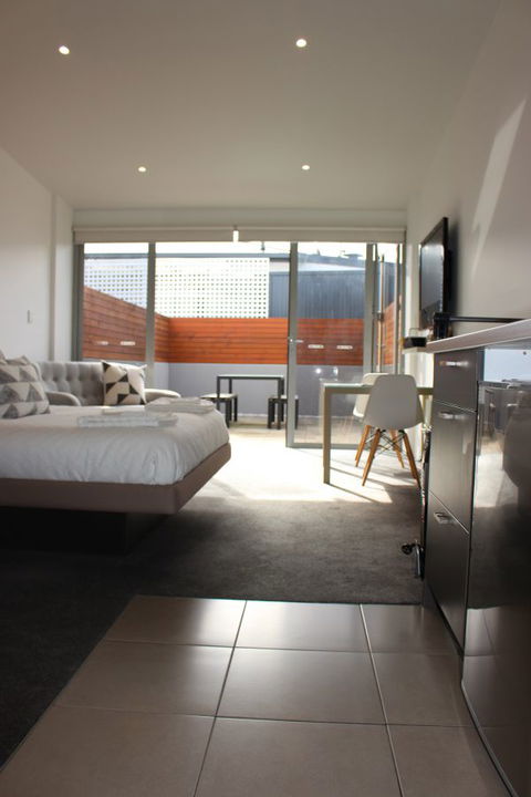 Sandy Bay Studio Apartment - ACT Tourism 2