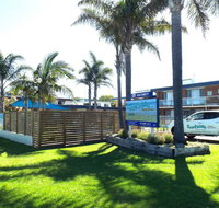 Surfside Holiday Apartments - ACT Tourism