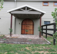 The Loch Barn - ACT Tourism