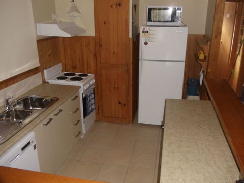 The Retreat On Matthew - ACT Tourism 1