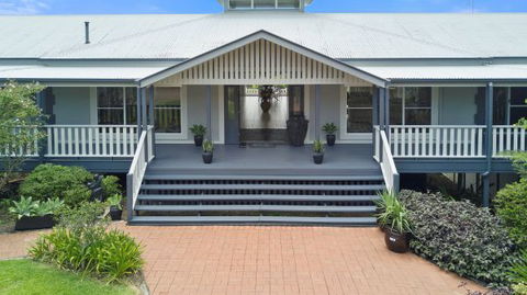 The Country House At Hunchy Luxury Bed And Breakfast Accommodation - ACT Tourism 0