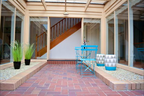 Turner Terrace - ACT Tourism 6