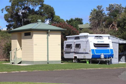 Ulladulla Headland Holiday Park - ACT Tourism 3