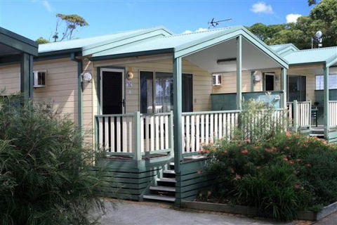 Ulladulla Headland Holiday Park - ACT Tourism 5