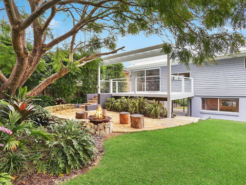 Amalfi Beach House - ACT Tourism 2