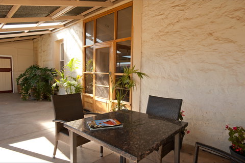 Black Jack Get-A-Way - Nana's Home - ACT Tourism 0