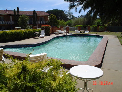 Coachmans Rest Motor Lodge - ACT Tourism 2