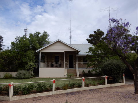 Dot's House - ACT Tourism 0