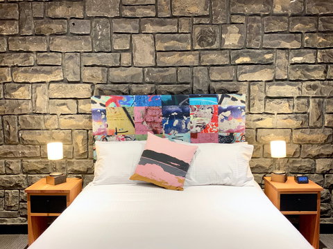 Emerald Star Cottages - ACT Tourism 3