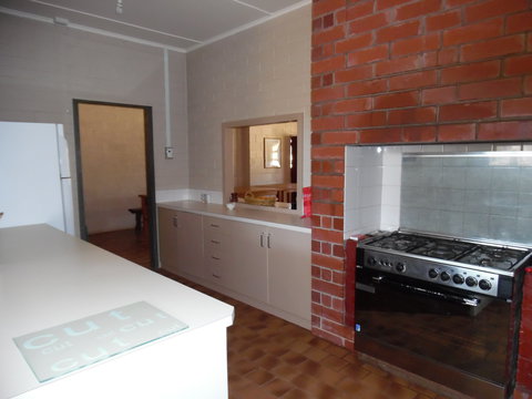 Gum Creek Shearer's Quarters - ACT Tourism 2