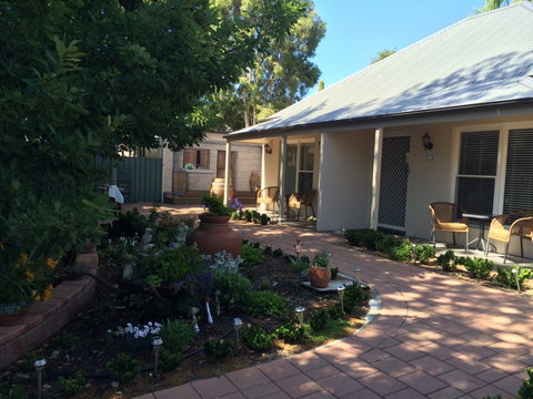 Hahndorf Oak Tree Cottages - ACT Tourism 0