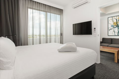 Mercure Sunshine Coast Kawana Waters - ACT Tourism 5