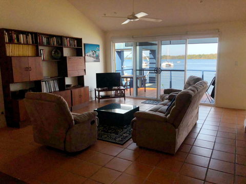 Riverview Apartment 2.6, Iluka - ACT Tourism 2