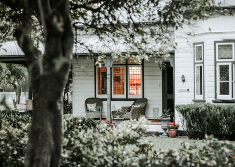 Russley Rural Retreat - ACT Tourism 0