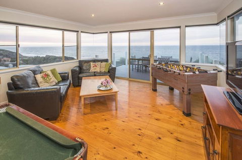 Searenity Peppermint Grove Beach - ACT Tourism 6