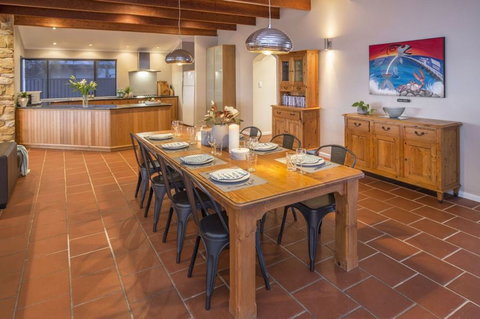 Searenity Peppermint Grove Beach - ACT Tourism 8