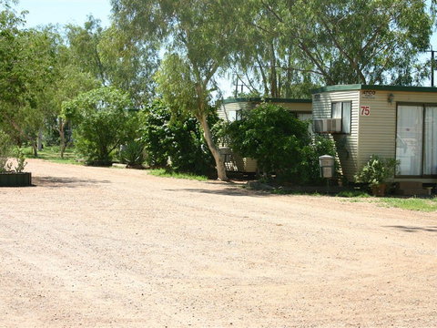 Tennant Creek Caravan Park - ACT Tourism 3