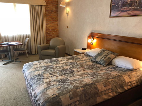 The Crossing Motel Junee - ACT Tourism 2