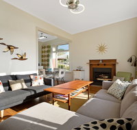 50s Beach House - ACT Tourism