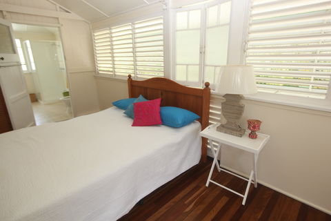 Daggoombah Holiday House - ACT Tourism 2