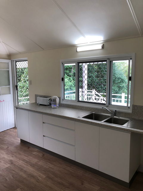 Daggoombah Holiday House - ACT Tourism 6